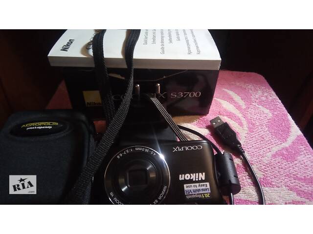 Nikon Coolpix S 3700