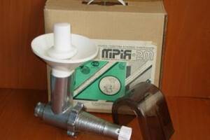 Шнекова соковижималка для кухонних комбайнів Мрия2 і Мрія 2м.