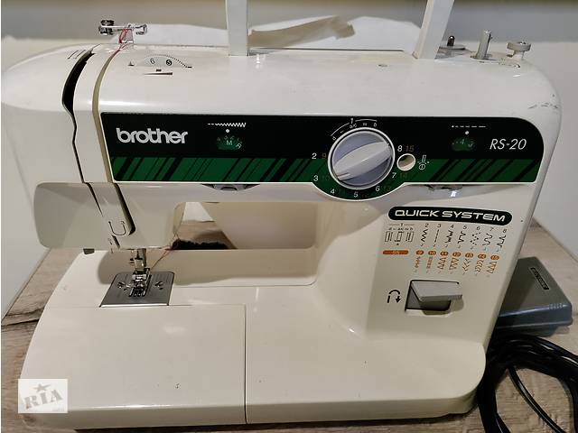 Швейная машина BROTHER RS-20 в рабочем состоянии