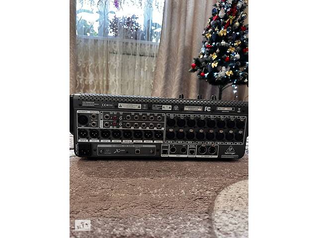 Цифровий рековий мікшерний пульт Behringer X32-Producer - Фото 4