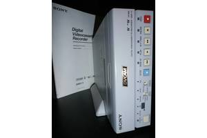 Профессиональный видеомагнитофон DVCAM, DV, Mini DV Sony DSR-11