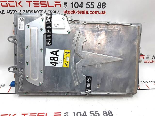 1 Чарджер блок (GEN3) (48A, 1 фаза) с повреждением Tesla model S REST model X 1462537-02-D