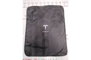 Чохол для сонцезахисної шторки Tesla model X 1105964-00-Y