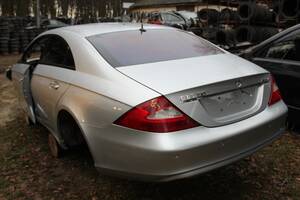 четверть автомобиля для Mercedes CLS-Class W219 2004-2008