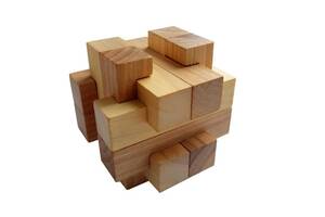 Деревянная головоломка Круть Верть Погремушка 8х8х8 см (nevg-0049)