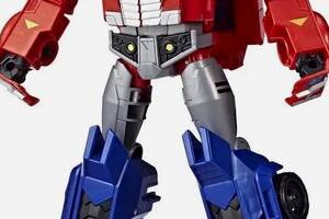 Робот-трансформер Hasbro Оптимус Прайм Кибервселенная, 30 см - Ultimate Class Cyberverse Купи уже сегодня!