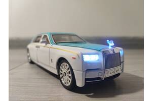 Rolls Royce Phantom Mansory 1:24 модель преміальної машинки