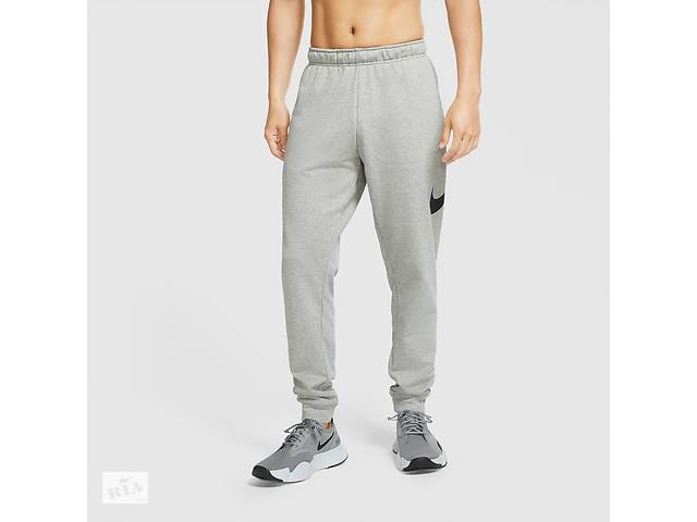 Брюки мужские Nike Df Pnt Taper Fa Swsh (CU6775-063) M Серый