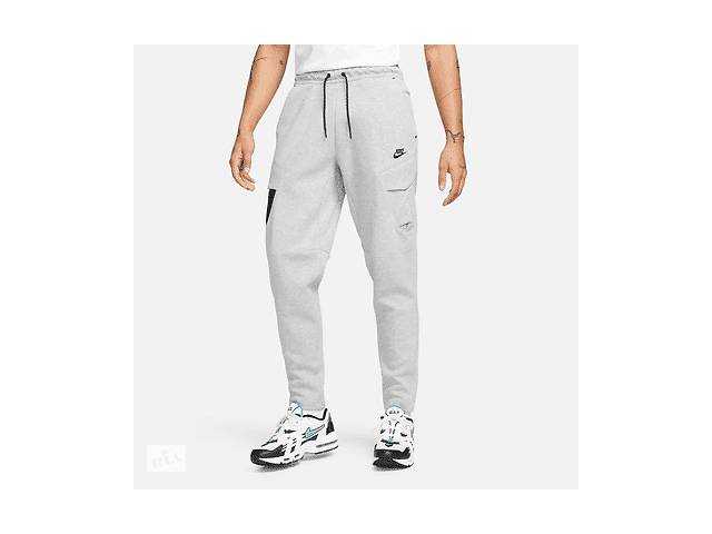 Брюки мужские Nike Tch Flc Utility Pant (DM6453-063) S Серый