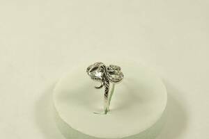 Кольцо змея с камнем Maxi Silver 8924 SE 15.5