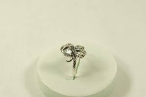Кольцо змея с камнем Maxi Silver 8924 SE 18.5