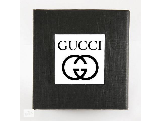 Коробочка с логотипом Gucci