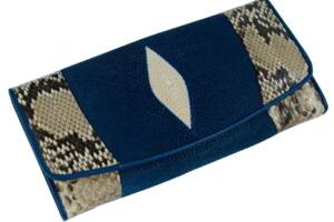 Кошелек синий Ekzotic Leather из кожи ската с питоном Синий (stw143)