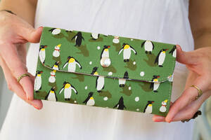 Кошелек женский YakFaino Пингвины 2211300017 18 х 10 см Зеленый