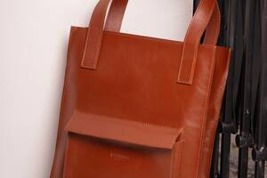 Кожаная женская сумка шоппер Бэтси с карманом светло-коричневая Краст BlankNote