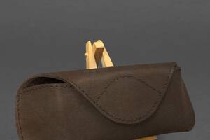 Кожаный чехол для очков с клапаном на магните Темно-коричневый Crazy Horse BlankNote