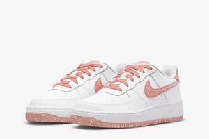 Кроссовки женские Nike Air Force 1 Lv8 (Gs) (DM0985-100) 36.5 Белый