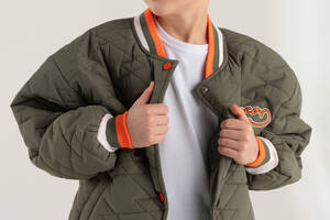 Куртка для мальчика Xzkami 55232 122 см Хаки (2000990368621)