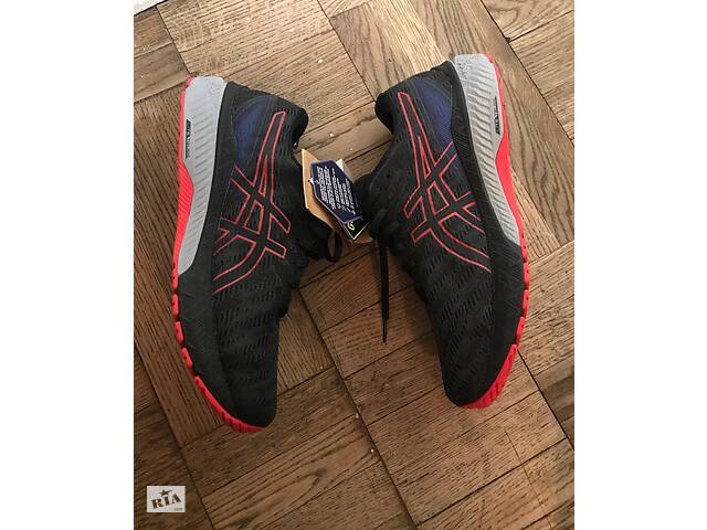 Нові кросівки Asics GT-2000 10. Оригінал. US 9, EU 42.5, 27 см.