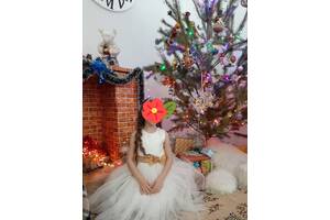 Платье нарядное для девочки 6-8 лет
