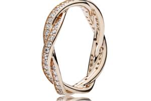 Серебряное кольцо Pandora Повороты Судьбы 180892CZ 50