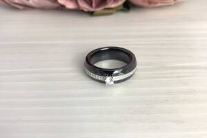 Серебряное кольцо SilverBreeze с керамикой (2070030) 17 размер