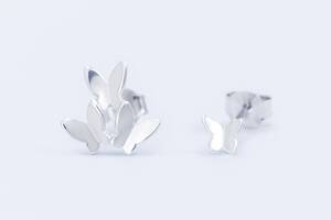 Серебряные серьги INFINI ассиметрические с бабочками s2-146