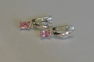 Серьги серебряные Sil с золотыми накладками и фианитами 100-10 Розовый (Sil-997)