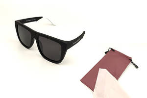 Солнцезащитные очки Rinawale Miami в черной матовой оправе с белой дужкой и черной линзой