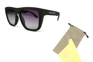 Солнцезащитные очки Rinawale Miami в черной матовой оправе с синей дужкой и черной линзой