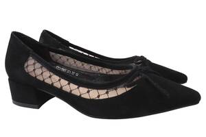 Туфлі човники жіночі на низькому каблуці чорні Angelo Vani 139-21DTC 38