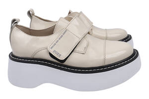 Туфлі жіночі з натуральної лакової шкіри на платформі колір Бежевий Vadrus 328-21DTC 38
