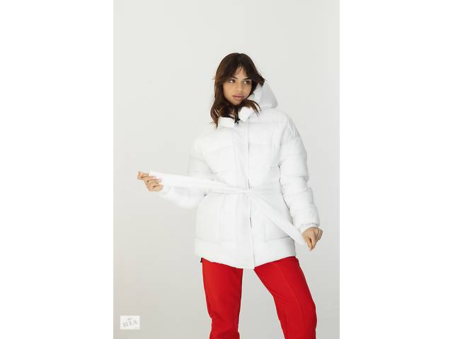 Весенняя куртка с капюшоном и поясом indigo.limited N 080TH Белый S