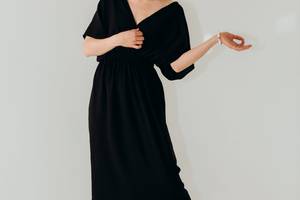 Женское платье летнее с V-образным вырезом Tiara RAO WEAR S-M рост 165-170 см