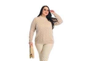 Жіночий светр з коміром стійкою SVTR 4414 пудра 54-56