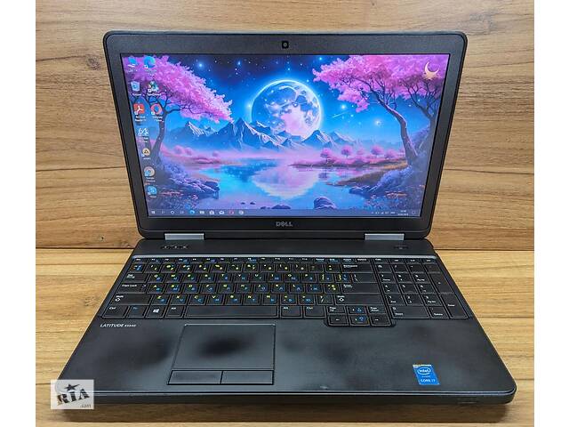 Б/у Ноутбук Б-класс Dell Latitude E5540 15.6' 1920x1080| Core i7-4600U| 8 GB RAM| 240 GB SSD| GeForce GT 720M