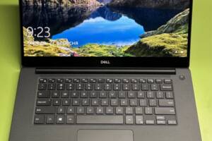 Б/у Ноутбук Б-класс Dell Precision 5540 15.6' 3840x2160 Touch| i9-9880H| 32GB RAM| 512GB SSD| Quadro T2000 4GB