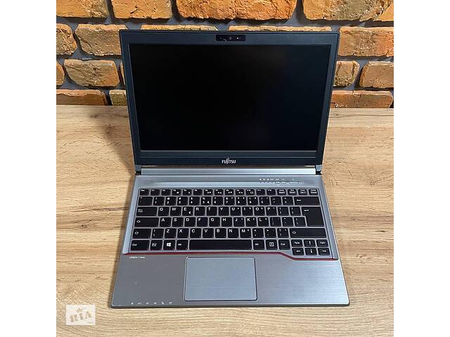 Б/у Ноутбук Б-класс Fujitsu LifeBook E734 13.3' 1366x768| Core i5-4310M| 8 GB RAM| 128 GB SSD| HD 4600