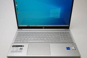 Б/у Ноутбук Б-класс HP Pavilion 15-eg1056nr 15.6' 1920x1080 Touch| i5-1155G7| 16GB RAM| 512GB SSD| Iris X