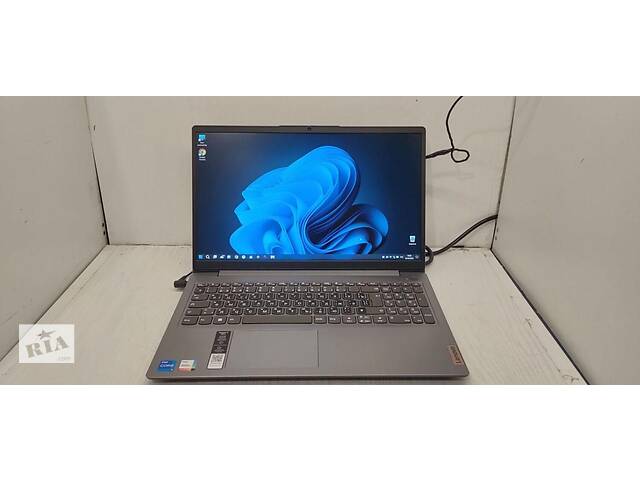 Б/у Ноутбук Б-класс Lenovo IdeaPad 3 15ITL6 15.6' 1920x1080| i5-1135G7| 16GB RAM| 1000GB SSD| Iris Xe| АКБ NEW