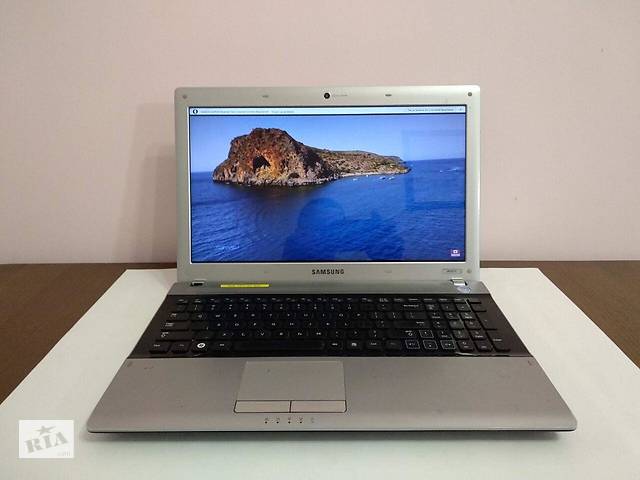 Б/у Ноутбук Б-класс Samsung RV511 15.6' 1366x768| Pentium P6200| 4 GB RAM| 120 GB SSD| GeForce 315M 512MB