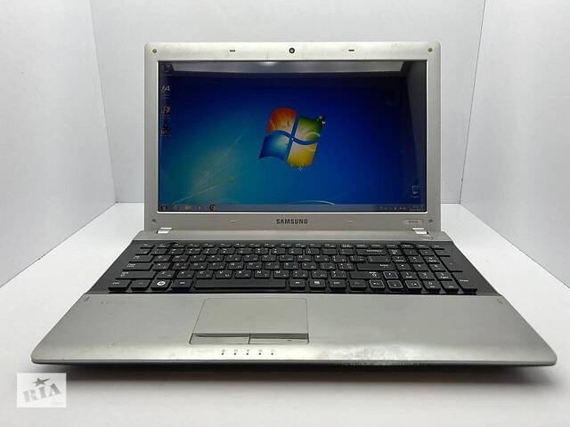 Б/у Ноутбук Б-класс Samsung RV513 15.6' 1366x768| AMD E-450| 4 GB RAM| 320 GB HDD| Radeon HD6320