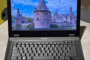 Б/у Ноутбук Dell Latitude E5410 14' 1440x900| Core i3-330M| 8 GB RAM| 240 GB SSD| HD