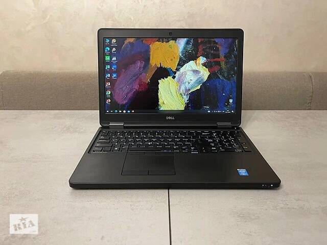 Б/у Ноутбук Dell Latitude E5550 15.6' 1920x1080| Core i5-5300U| 8 GB RAM| 250 GB SSD| HD 5500