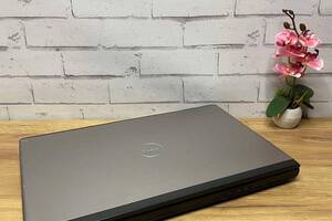 Б/у Ноутбук Dell Vostro 3700 17.3' 1600x900| Core i5-520M| 8 GB RAM| 128 GB SSD| HD