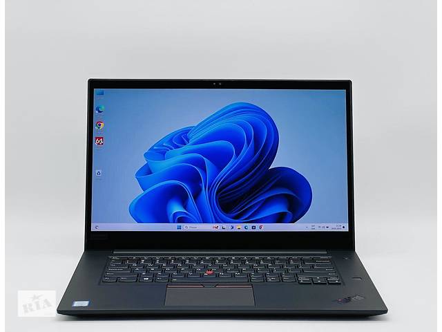 Б/у Ноутбук Lenovo ThinkPad P1 15.6' 3840x2160 Сенсорный| Core i7-8850H| 8 GB RAM| 240 GB SSD| Quadro P1000