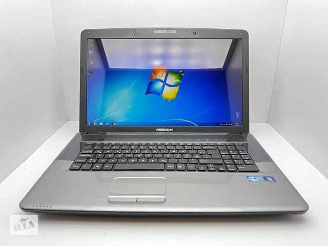 Б/у Ноутбук Medion Akoya E7220 17.3' 1600x900| Core i3-2310M| 4 GB RAM| 1000 GB HDD| HD 3000