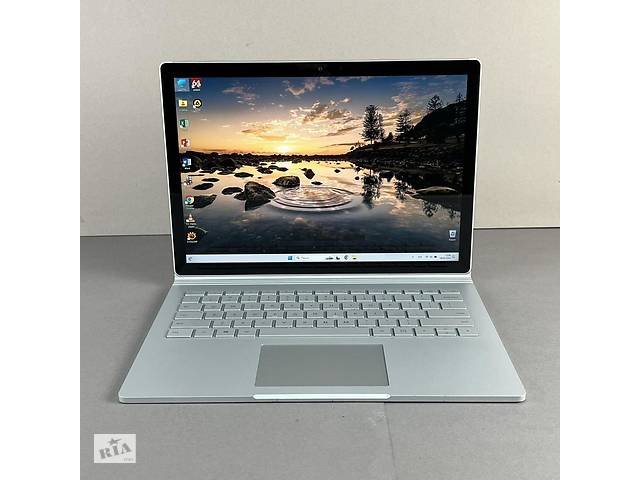 Б/у Ноутбук Microsoft Surface Book 2 13.5' 3840x2160 Сенсорный| Core i5-8350U| 8 GB RAM| 256 GB SSD| UHD 620