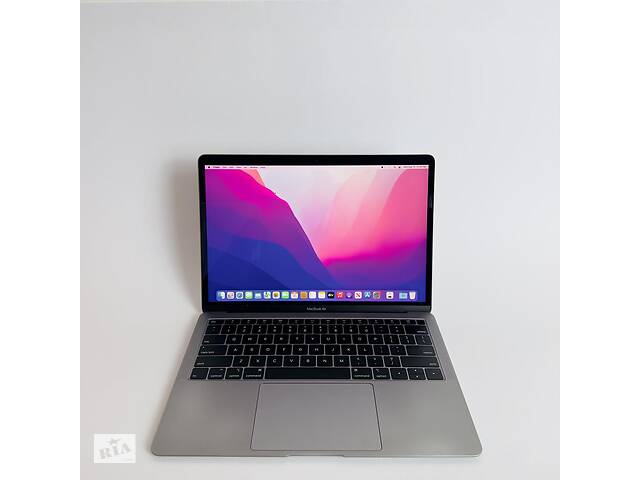 Б/у Ультрабук Apple MacBook Air 13 2019 13.3' 2560x1600| Core i5-8210Y| 8 GB RAM| 128 GB SSD| UHD 617