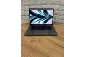 Б/у Ультрабук Apple MacBook Pro A1707 2017 15.4' 2880x1800| i7-7920HQ| 16GB RAM| 512GB SSD| Radeon Pro 560 4GB